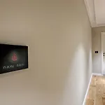 Nani Nani Boutique Hotel 3*