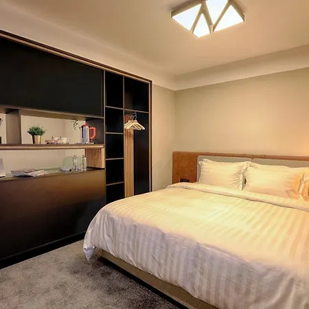 Nani Nani Boutique Otel Braşov