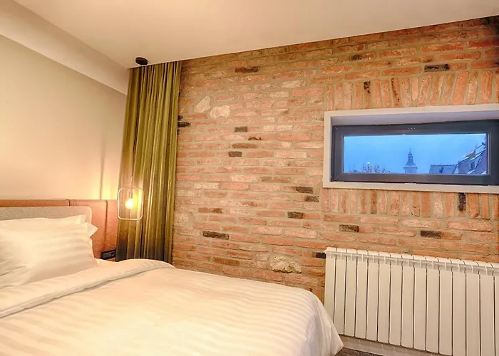 Nani Nani Boutique 3*