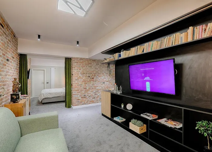 Nani Nani Boutique Hotell 3*